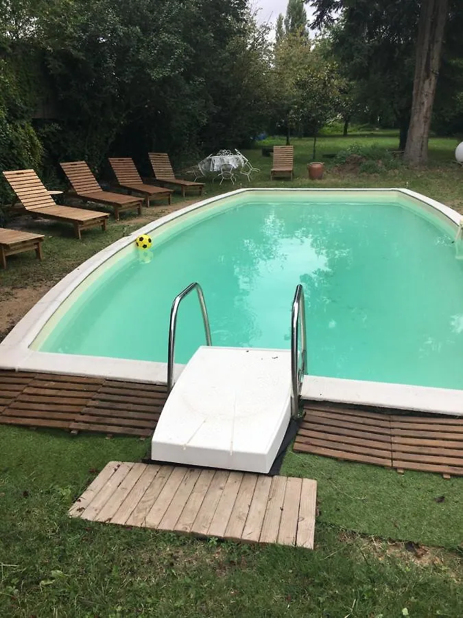 Apartament La Loge De Bellerive ,Esprit Design Et Deco Pour 6 Personnes 0*, Bellerive-sur-Allier