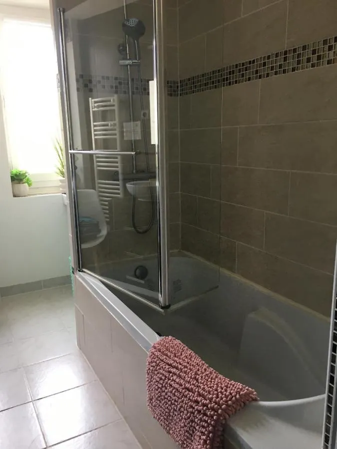 Apartament La Loge De Bellerive ,Esprit Design Et Deco Pour 6 Personnes