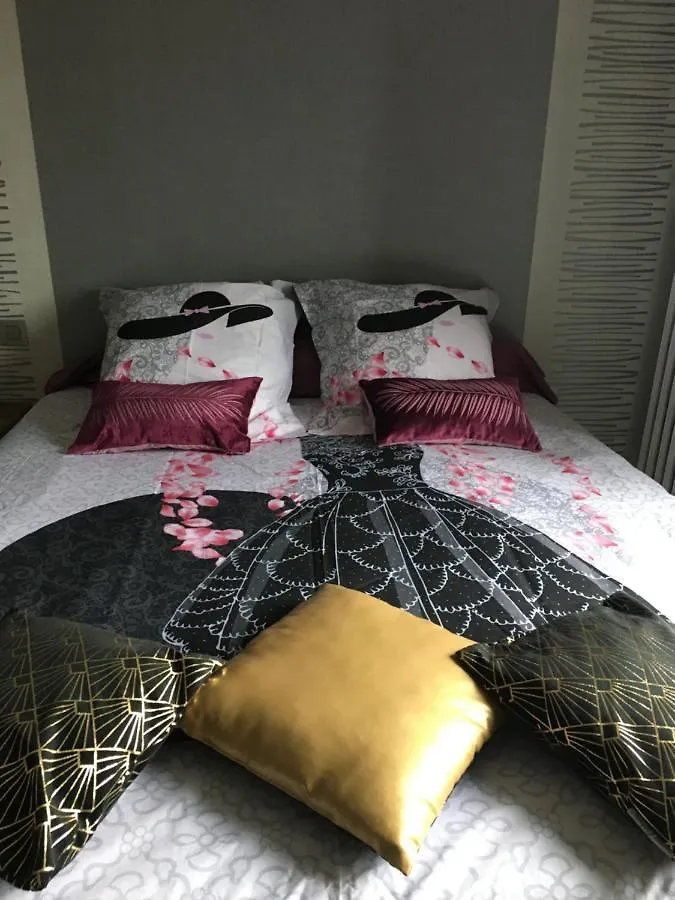La Loge De Bellerive ,Esprit Design Et Deco Pour 6 Personnes Apartment 0*, Bellerive-sur-Allier