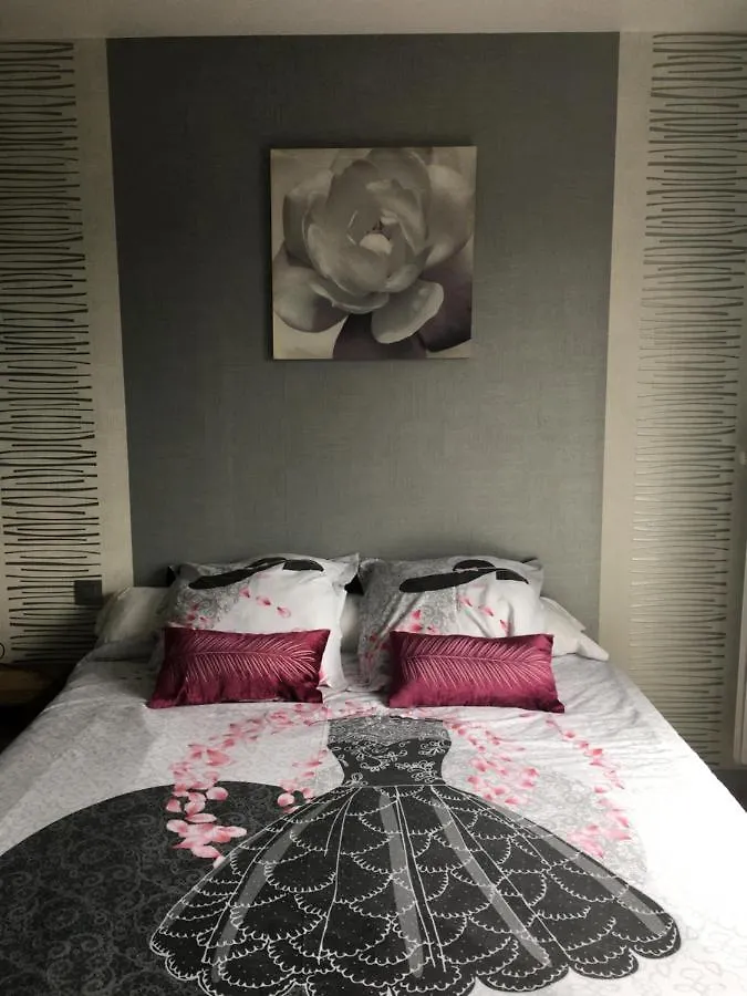 La Loge De Bellerive ,Esprit Design Et Deco Pour 6 Personnes Apartment  Bellerive-sur-Allier